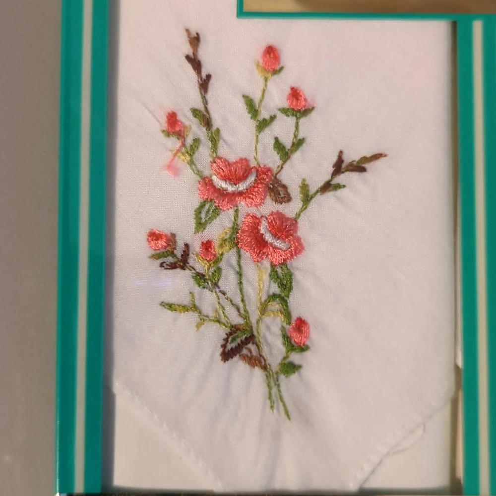 Paris 2 Embroidered Floral Handkerchiefs Vintage Pink Blue White - Picture 2 of 4